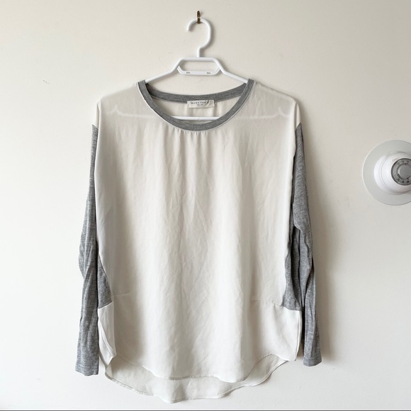 🤍Two Toned Blouse - Picture 1 of 7